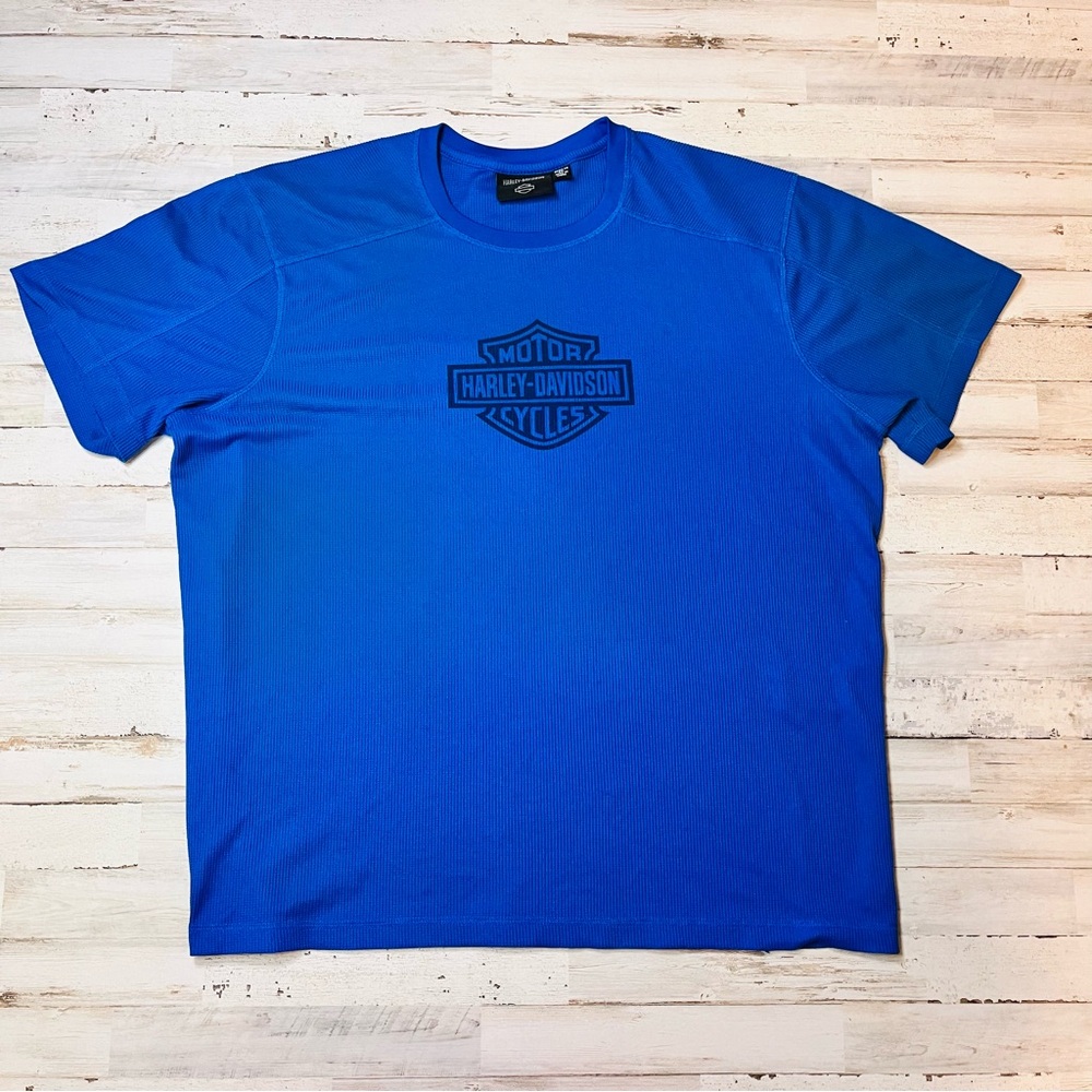 2xl blue men’s Harley Davidson, thermal like material T-shirt